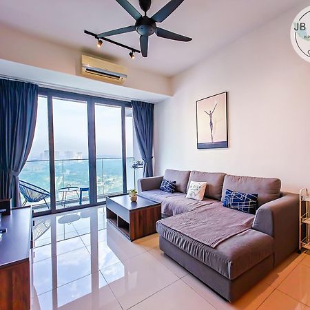 Grand Medini By Rr Jbcity Nusajaya  Esterno foto