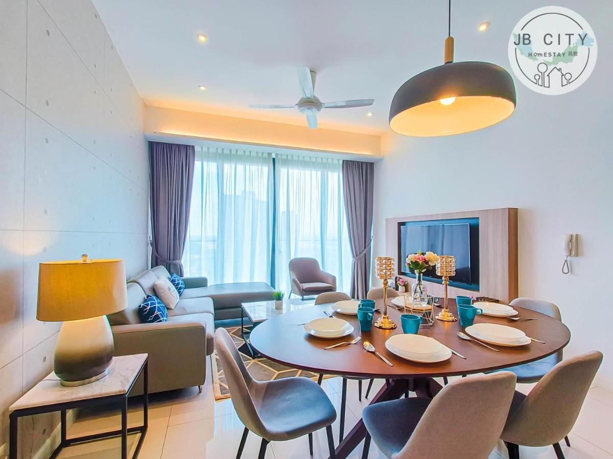 Grand Medini By Rr Jbcity Nusajaya  Esterno foto