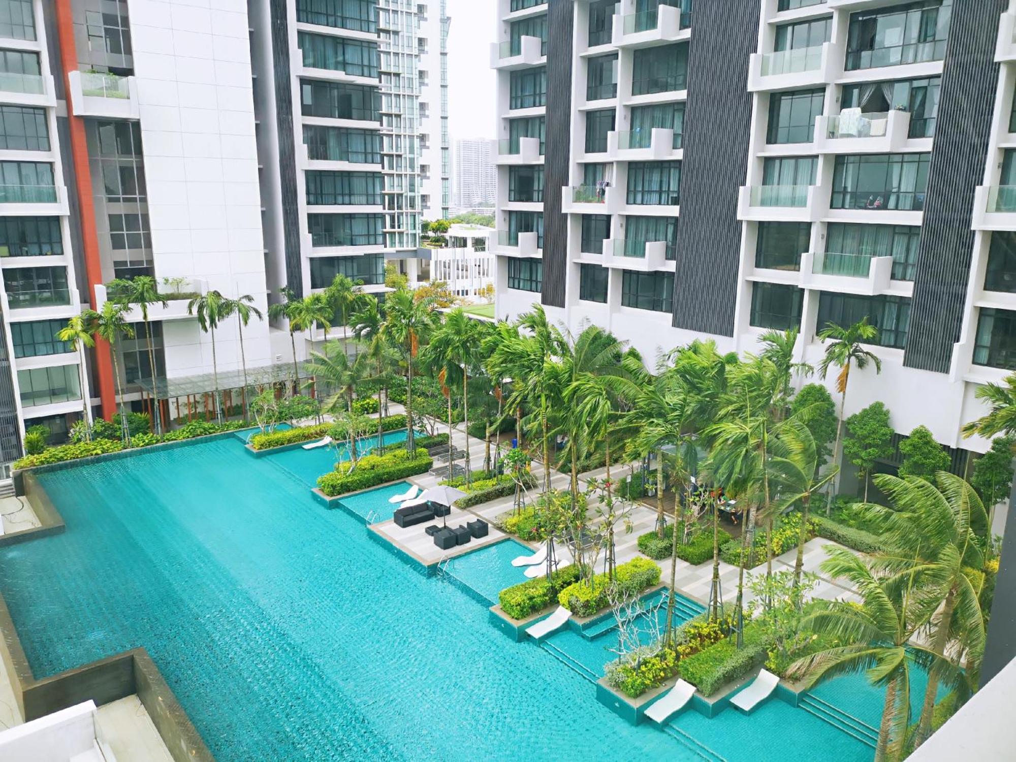 Grand Medini By Rr Jbcity Nusajaya  Esterno foto