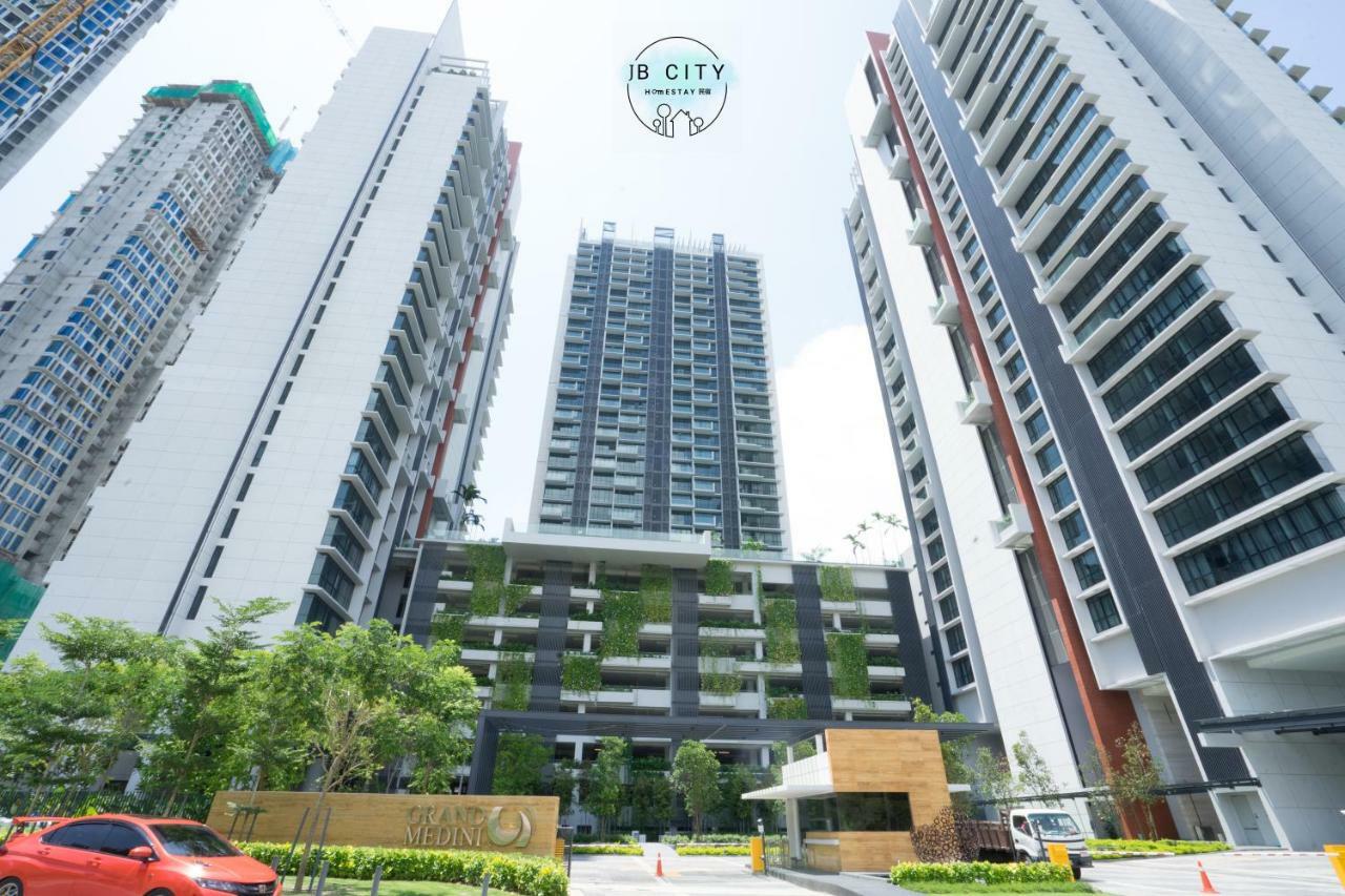 Grand Medini By Rr Jbcity Nusajaya  Esterno foto